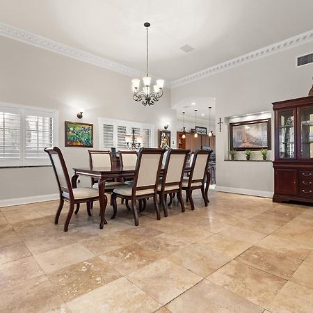 Luxury Mason Villa Tampa Exterior photo