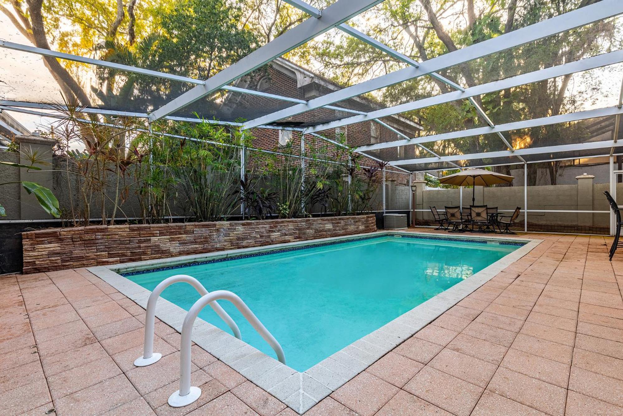 Luxury Mason Villa Tampa Exterior photo